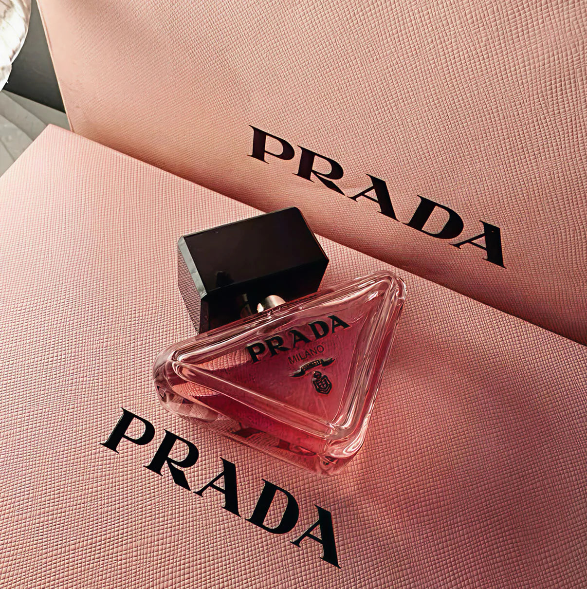 Praada Milano | 100ml (AURA VELVET)